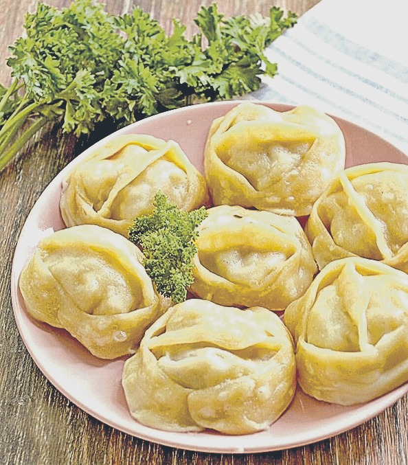 Манты узбекские. Манты говядина. Мантый камыры. Ашкавак манты. Осетинские манты.